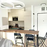 Forest Hill Apartment